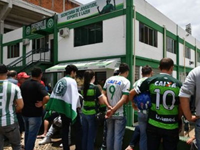 PSG phủ nhận tặng đội bóng Brazil gặp nạn 40 triệu euro