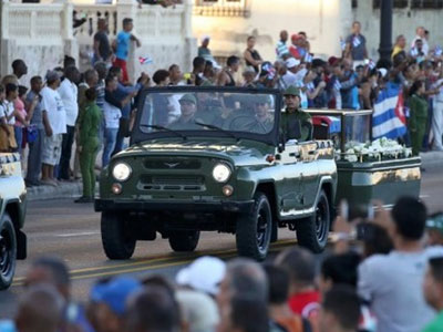Lãnh tụ Fidel Castro đã về với đất mẹ