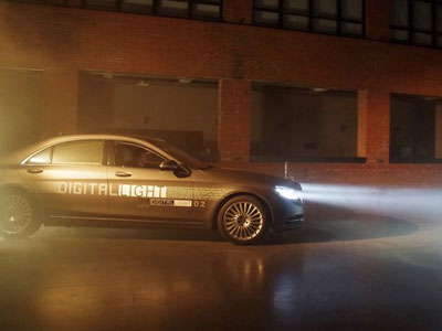 Mercedes phát triển công nghệ chiếu sáng hơn 8.000 đèn LED