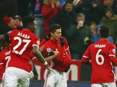 Bayern cắt chuỗi trận thắng của Atletico Madrid