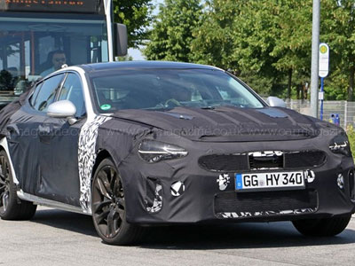 Kia hé lộ sedan thể thao mới