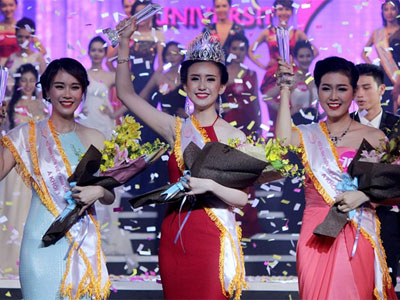 Đặng Thị Thu Hồng đoạt Nữ sinh viên VN duyên dáng 2016