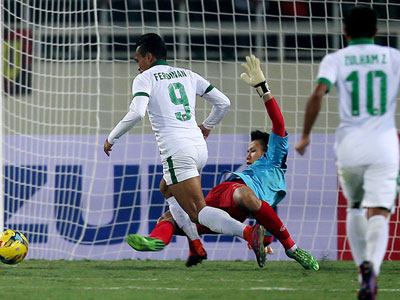 Đội tuyển Việt Nam là “vua thẻ” tại AFF Cup 2016