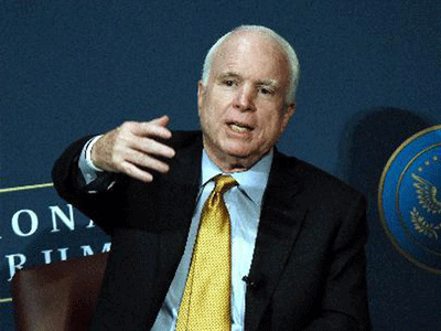 Thượng nghị sỹ John McCain phủ nhận thông tin Nga thao túng bầu cử Mỹ
