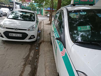 Hà Nội: Tá hỏa phát hiện hàng loạt ô tô bị mất gương sau một đêm