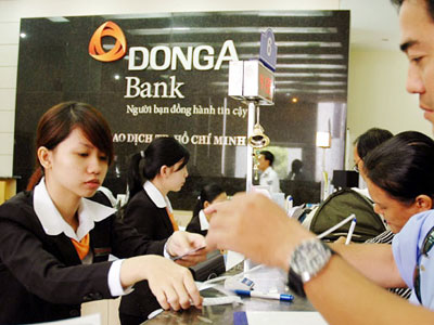 Thế kẹt ở DongA Bank