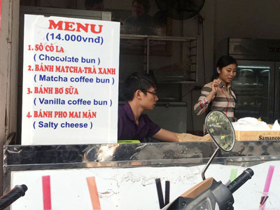 Vụ khách đưa 500k mua 2 chiếc bánh nhưng chỉ được thối 45k: “Nam nhân viên xấu hổ nên đã cắt liên lạc"