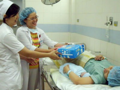 Sẽ thưởng cho những cặp vợ chồng sinh đủ 2 con?