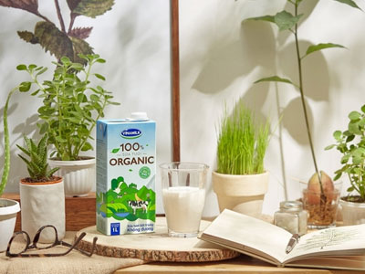 Vinamilk tiên phong cho ra đời Sữa tươi 100% Organic đầu tiên sản xuất tại Việt Nam
