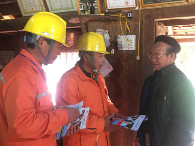 Hơn 8.000 hộ dân ở các bản của Sơn La đã có điện lưới quốc gia