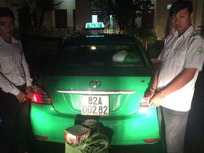 Phát hiện xe taxi Mai Linh vận chuyển gần 1 tạ pháo nổ