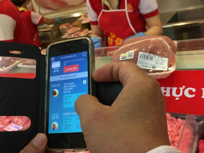 TP.HCM: Người dân kiểm tra thịt sạch bằng smartphone
