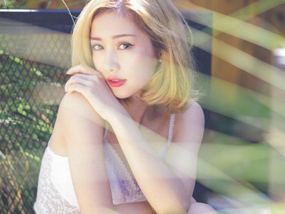 “Hot girl trà sữa” Việt “lột xác” gợi cảm ngỡ ngàng