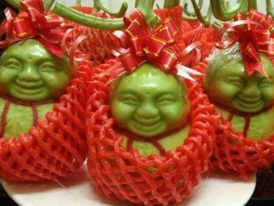 Dưa lê thần tài: Hàng Tàu cúng ông bà, con cháu không dám ăn