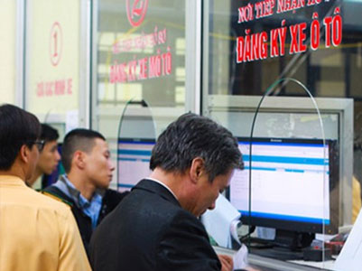 Phí đăng ký ôtô, xe máy tính theo khu vực từ 1/1/2017
