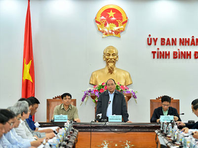 Thủ tướng: Đừng để người dân "màn trời chiếu đất" lúc khó khăn này