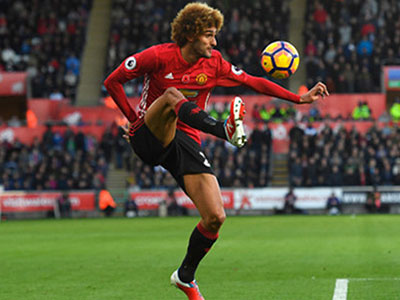 Marouane Fellaini quyết bám trụ ở MU