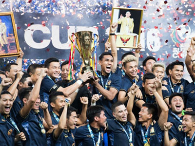 Kiatisuk: "Xây đội tuyển Thái Lan khó, chứ phá thì dễ lắm"