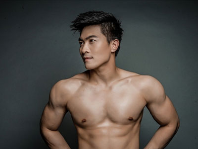 Thân hình quyến rũ của anh em Cơ Nghiệp - “hoàng tử xiếc Việt Nam” vừa phá kỉ lục thế giới