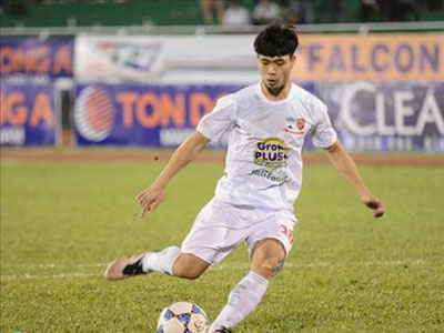 “Công Phượng đá 11m thiếu nghiêm túc”