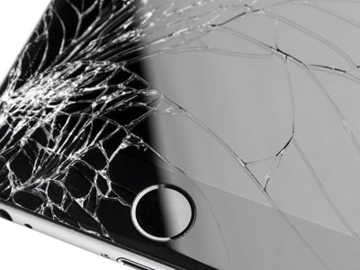 Người dùng thường làm hư điện thoại khi Apple ra iPhone mới