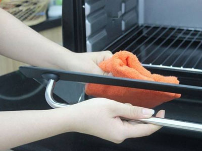 Mẹo nhỏ không thể bỏ qua giúp gian bếp luôn sạch bóng