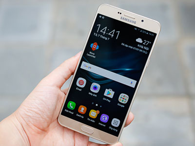 3 smartphone màn hình lớn nhất Việt Nam năm 2016