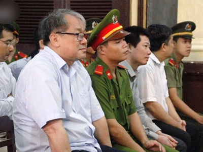 Đại án 9.000 tỷ: Các bị cáo yêu cầu thay đổi thẩm phán vì "không an tâm"