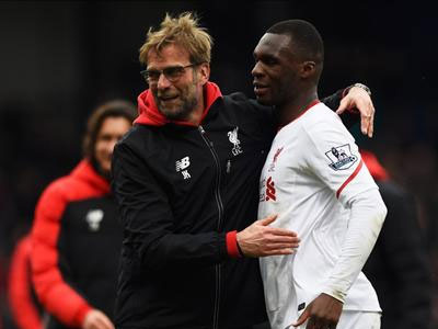 Klopp: “Benteke bị bán vì làm vỡ kính của tôi”