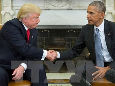 Tổng thống Obama gọi điện cho người kế nhiệm Trump để hòa giải