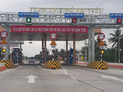 Trạm thu phí tạm ngưng hoạt động sau 10 giờ bán vé