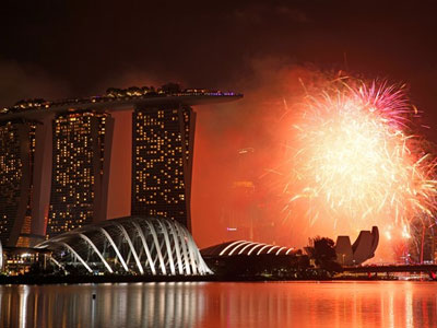 Sydney, Hong Kong, Singapore kỳ vĩ dưới pháo hoa năm mới
