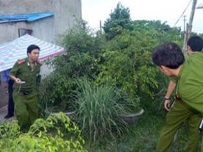Sợ bị đánh, cha bẫy điện quanh nhà khiến con trai chết thảm