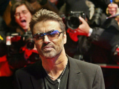 George Michael gây sốt trở lại sau khi qua đời