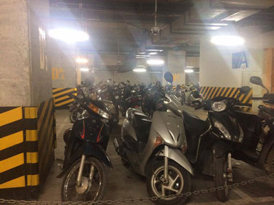 Tòa nhà Thăng Long Number One: Gửi xe máy 8 ngày, phí gần 1 triệu đồng