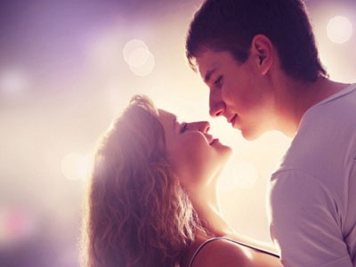 Biết chồng ngoại tình đây mới là cách khiến chồng vừa sợ vừa nể