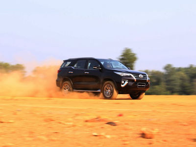 10 điểm đáng chờ đợi của Fortuner 2017