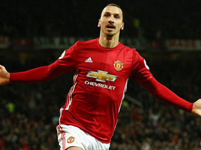 Ibrahimovic nhận giải thưởng xuất sắc nhất tháng 12