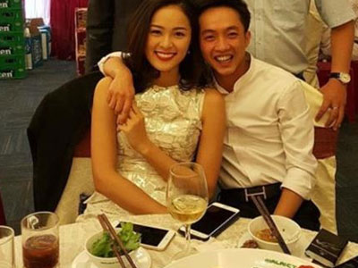 Hạ Vi sau khi chia tay Cường Đô la lên mạng “thả thính” hẹn hò?