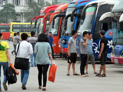 Vì sao phí bến xe Nước Ngầm cao gấp 3 lần bến nhà nước?