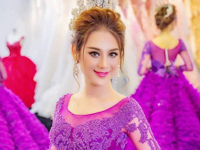 Người đẹp chuyển giới Lâm Chi Khanh tung ảnh chuẩn bị cưới chồng?