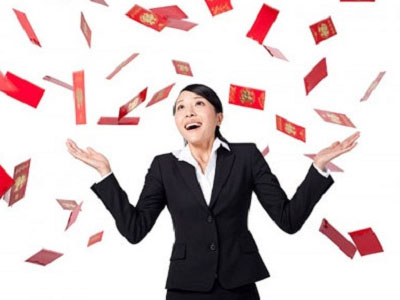 Hốt hoảng vì vợ thưởng Tết gấp 5 lần chồng