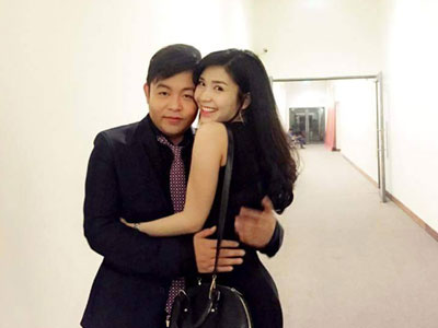 Bạn gái 9x của Quang Lê ngây thơ, nóng bỏng “ăn đứt” Ngọc Trinh