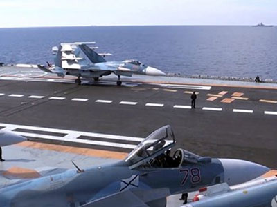 Khoảnh khắc đẹp của tàu sân bay Nga tham chiến ở Syria