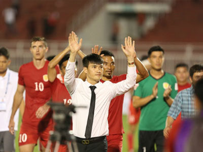 Công Vinh: "Tôi muốn làm bóng đá sạch... từ nhà vệ sinh"