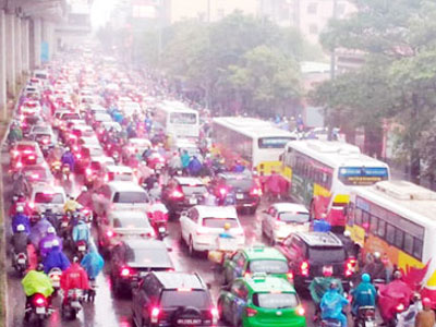 Ùn tắc giao thông không còn quy luật