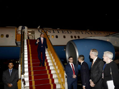 Ngoại trưởng Mỹ John Kerry đã đến Hà Nội