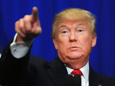 Ông Trump chỉ trích bà Clinton "tội lỗi chồng chất"
