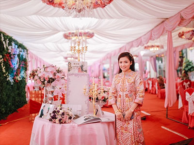 Nữ doanh nhân 9x bỏ tiền tổ chức đám cưới "khủng", dân mạng "lác mắt"