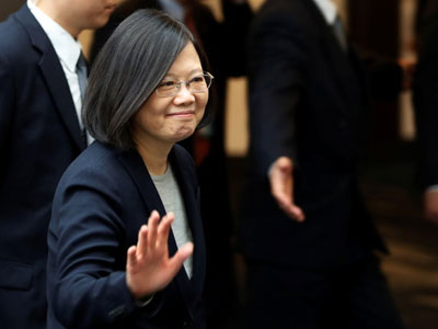 Bắc Kinh lại nhắc nhở ông Trump về “một Trung Quốc”
